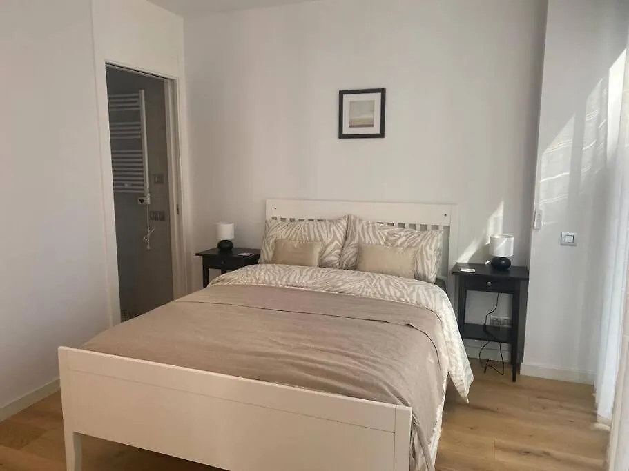 Apartment Piso Lujo De La Playa Lloret. Lloret de Mar Spain